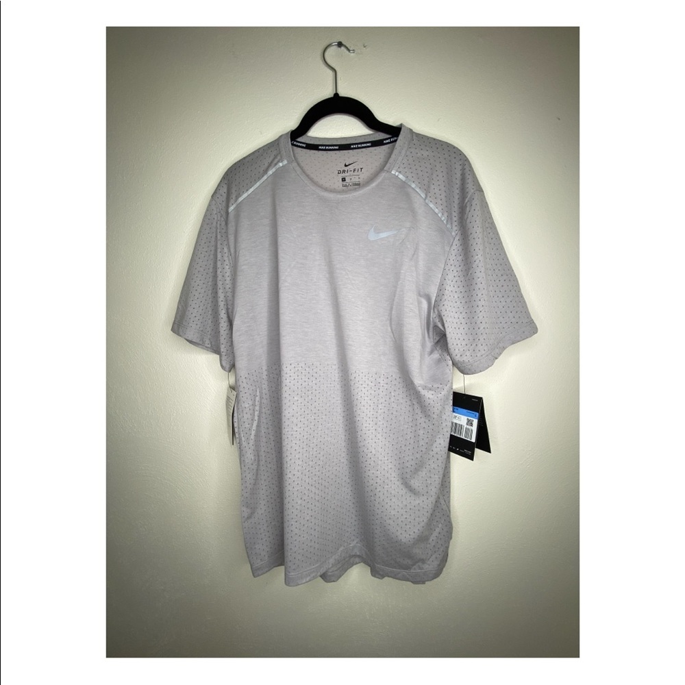 Nike Men’s Dri Fit running shirt